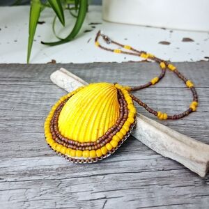 Handcrafted Yellow Shell & Beaded Pendant Necklace